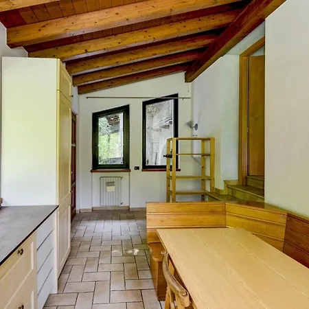 Loft Panoramico A Con Giardino E Parcheggio Apartment