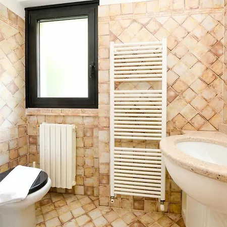 Loft Panoramico A Con Giardino E Parcheggio Tignale